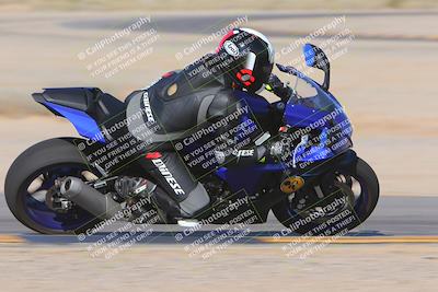 media/Sep-09-2023-SoCal Trackdays (Sat) [[6f49351c42]]/Turn 9 Inside (9am)/